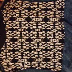 Bleed 3x dress top black n cream design and black back